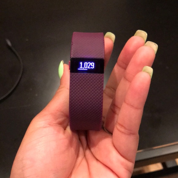 SOLD-Fitbit Charge HR Activity, Heart Rate + Sleep - Picture 6 of 7